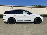 New 2025 Lincoln Aviator Reserve image 2
