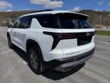 New 2025 Chevrolet Traverse LT image 3