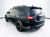 Used 2025 Honda Pilot Black Edition image 5