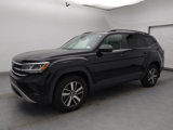 Used 2021 Volkswagen Atlas SE image 2