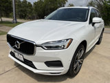 Used 2018 Volvo XC60 T5 Momentum w/ Convenience Package image 4