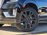 Used 2024 GMC Yukon XL Denali image 2