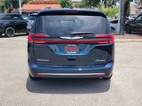 New 2025 Chrysler Pacifica Pinnacle image 5