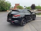 Used 2022 Alfa Romeo Stelvio Veloce image 5
