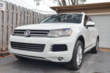 Used 2014 Volkswagen Touareg Sport image 3