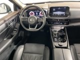 Used 2022 Nissan Rogue Platinum image 5