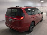 New 2025 Chrysler Pacifica Premium image 3