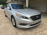 Used 2015 Hyundai Sonata SE image 3