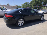 Used 2017 Jaguar XE Premium image 2