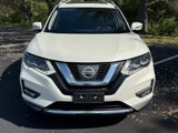 Used 2017 Nissan Rogue SL w/ SL Premium Package image 3