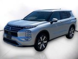 New 2025 Mitsubishi Outlander SE image 2