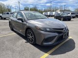 Used 2024 Toyota Camry SE image 4
