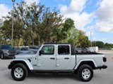 Used 2023 Jeep Gladiator Sport image 2