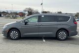 New 2025 Chrysler Pacifica Select w/ Uconnect Theater Family Group image 6