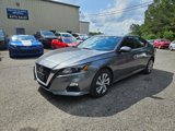 Used 2022 Nissan Altima 2.5 S image 2