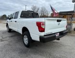 Used 2017 Nissan Titan S image 3