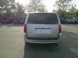 Used 2010 Dodge Grand Caravan SXT image 5