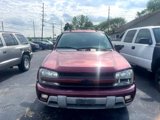 Used 2004 Chevrolet TrailBlazer 4WD w/ LT Preferred Equipment Group image 2
