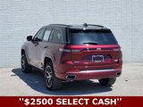 New 2025 Jeep Grand Cherokee Summit image 3
