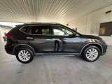 Used 2018 Nissan Rogue SV image 4