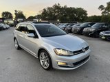 Used 2017 Volkswagen Golf S image 2