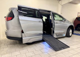Used 2020 Chrysler Pacifica Touring-L Plus w/ Tire & Wheel Group image 2