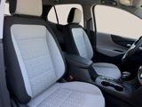 Used 2022 Chevrolet Equinox LT image 2