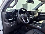 Used 2025 GMC Sierra 1500 SLT image 5