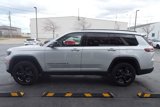 Used 2023 Jeep Grand Cherokee L Laredo image 5