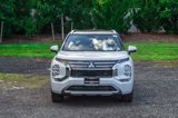 New 2025 Mitsubishi Outlander SEL image 2