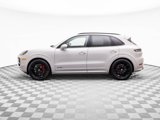 New 2025 Porsche Cayenne GTS image 2