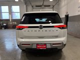 New 2025 Nissan Pathfinder Platinum image 6
