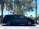 Used 2021 Toyota Sienna LE image 3