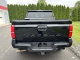 Used 2024 Toyota Tacoma TRD Sport image 4