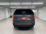 Used 2018 Ford Explorer XLT w/ Equipment Group 202A image 5