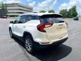 Used 2023 GMC Terrain SLT image 3