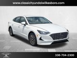Certified 2023 Hyundai Sonata SEL w/ Cargo Package image 3