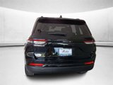 New 2025 Jeep Grand Cherokee Altitude image 4