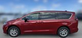New 2025 Chrysler Pacifica Select image 3
