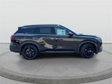 New 2025 INFINITI QX60 Luxe image 3