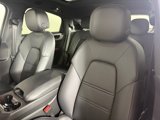 Certified 2025 Porsche Cayenne S image 5