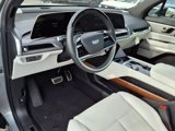 New 2026 Cadillac Vistiq Luxury image 3