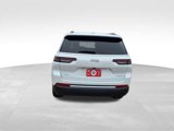 New 2025 Jeep Grand Cherokee L Laredo w/ Luxury Tech Group I image 5