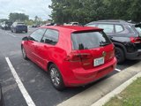 Used 2015 Volkswagen Golf S image 2