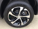 New 2025 Chevrolet Trax RS w/ Sunroof Package image 5
