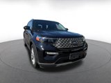 Used 2024 Ford Explorer Limited image 3