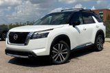 New 2025 Nissan Pathfinder Platinum image 2