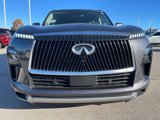 New 2025 INFINITI QX80 Luxe image 3