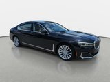 Certified 2022 BMW 740i w/ Premium Package image 3