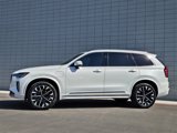 New 2025 Volvo XC90 T8 Plus w/ Protection Package Premier image 2
